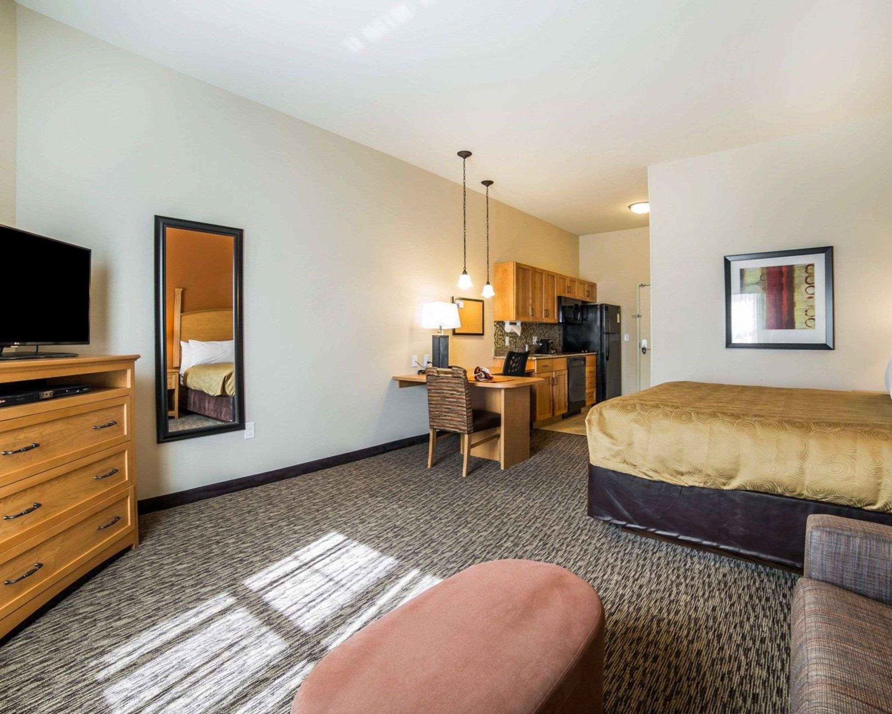 Mainstay Suites Sidney - Medical Center Eksteriør billede
