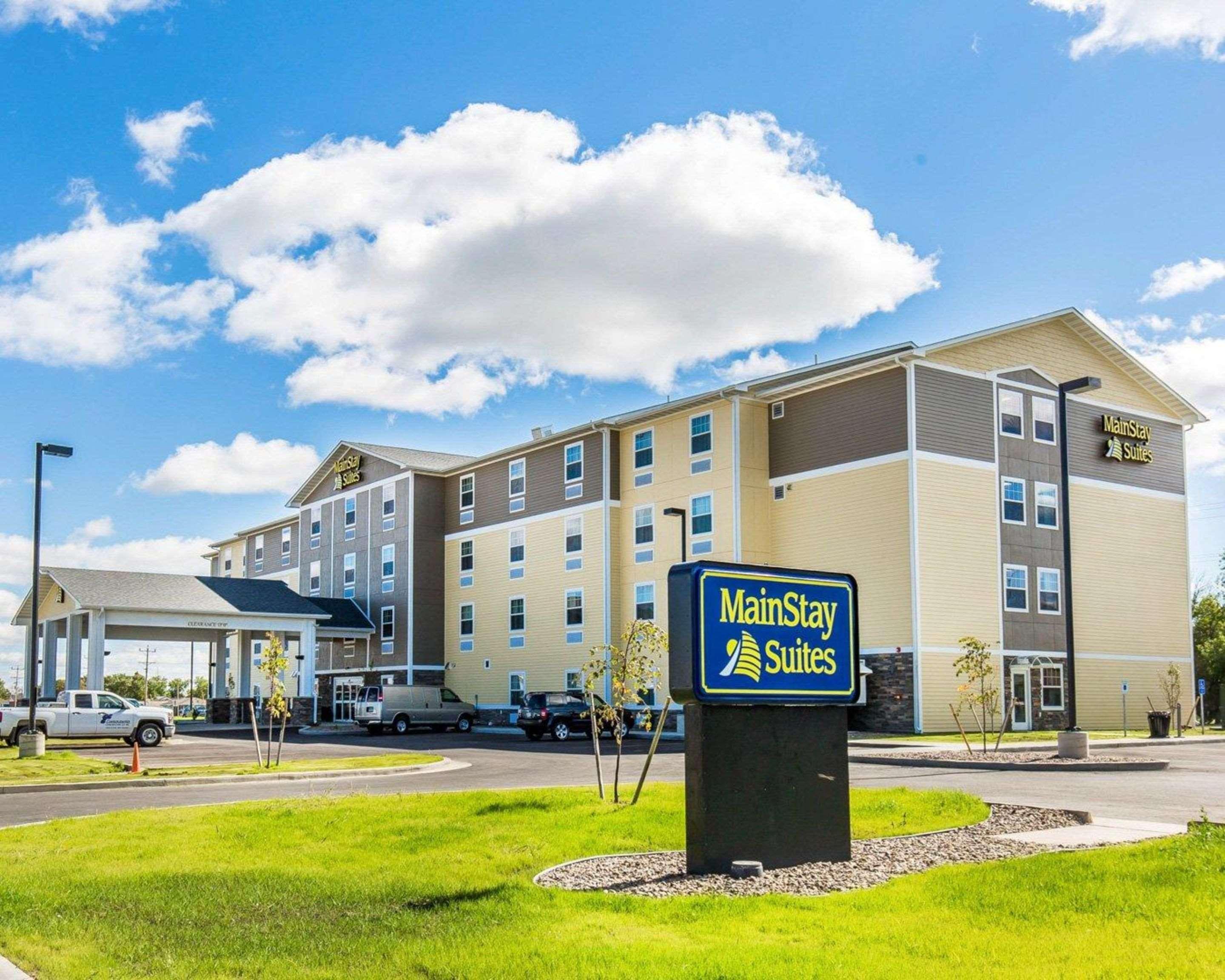 Mainstay Suites Sidney - Medical Center Eksteriør billede
