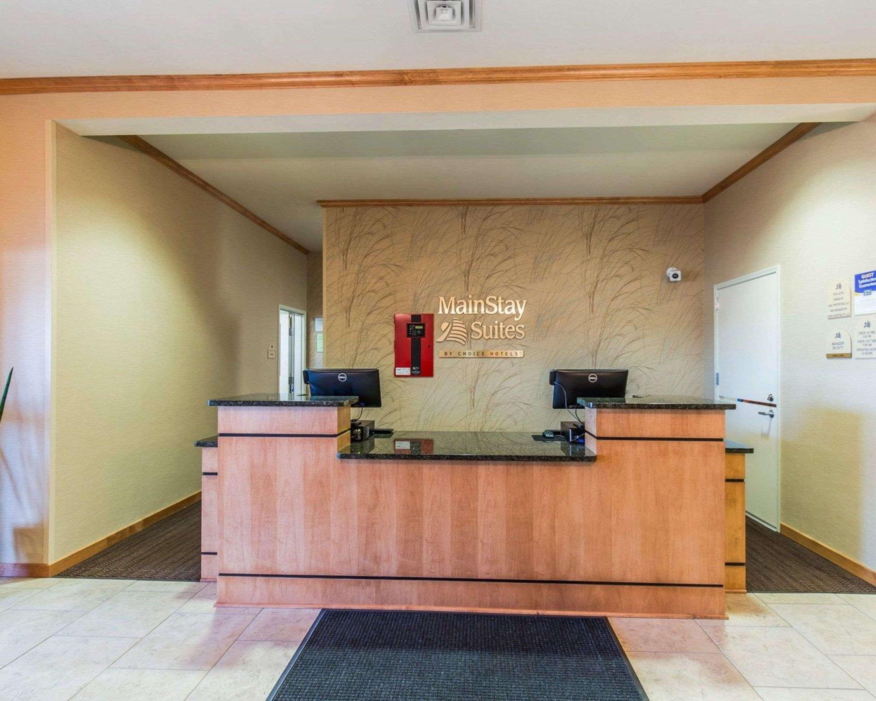 Mainstay Suites Sidney - Medical Center Eksteriør billede